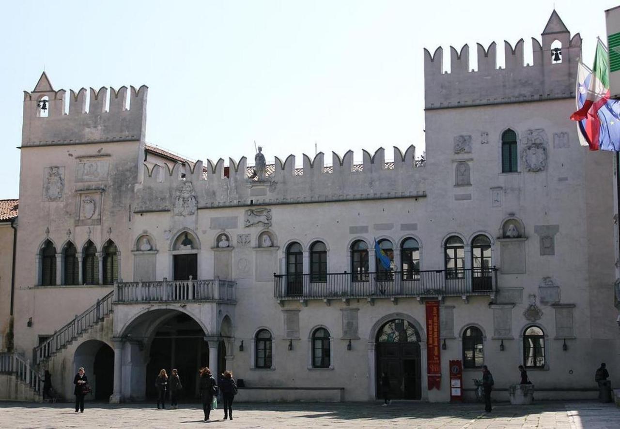 Casa Da Ponte Appartement Koper Buitenkant foto
