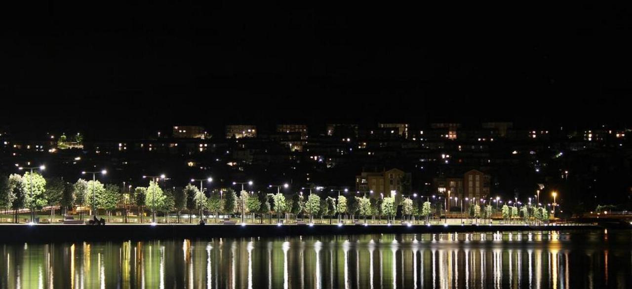 Casa Da Ponte Appartement Koper Buitenkant foto